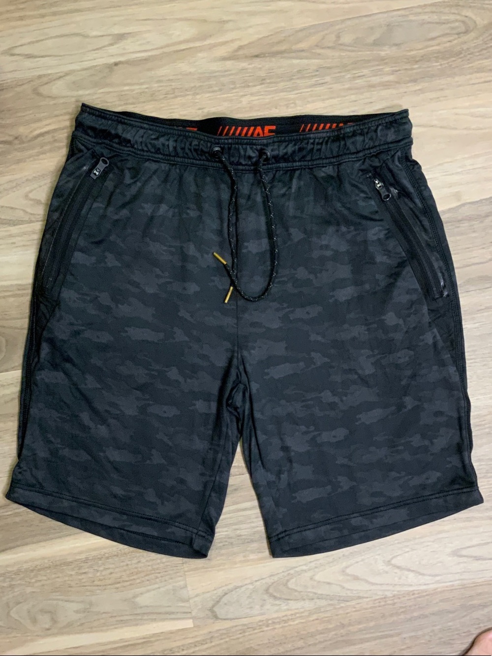 American Eagle Outfitters Black Camo Athletic Shorts 9”